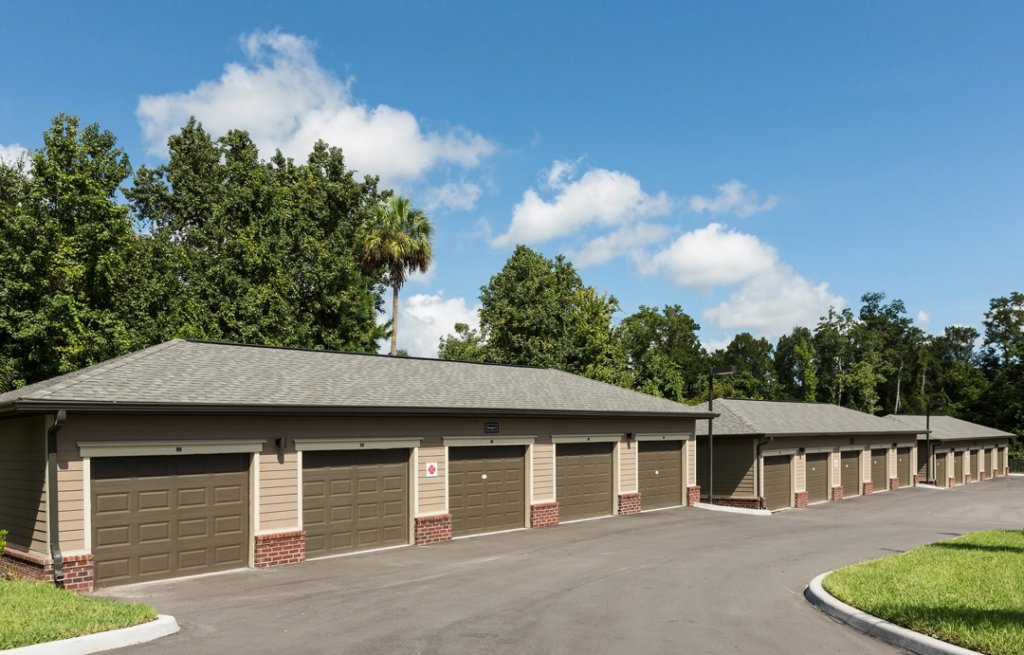 Detached private garages in the parking lot